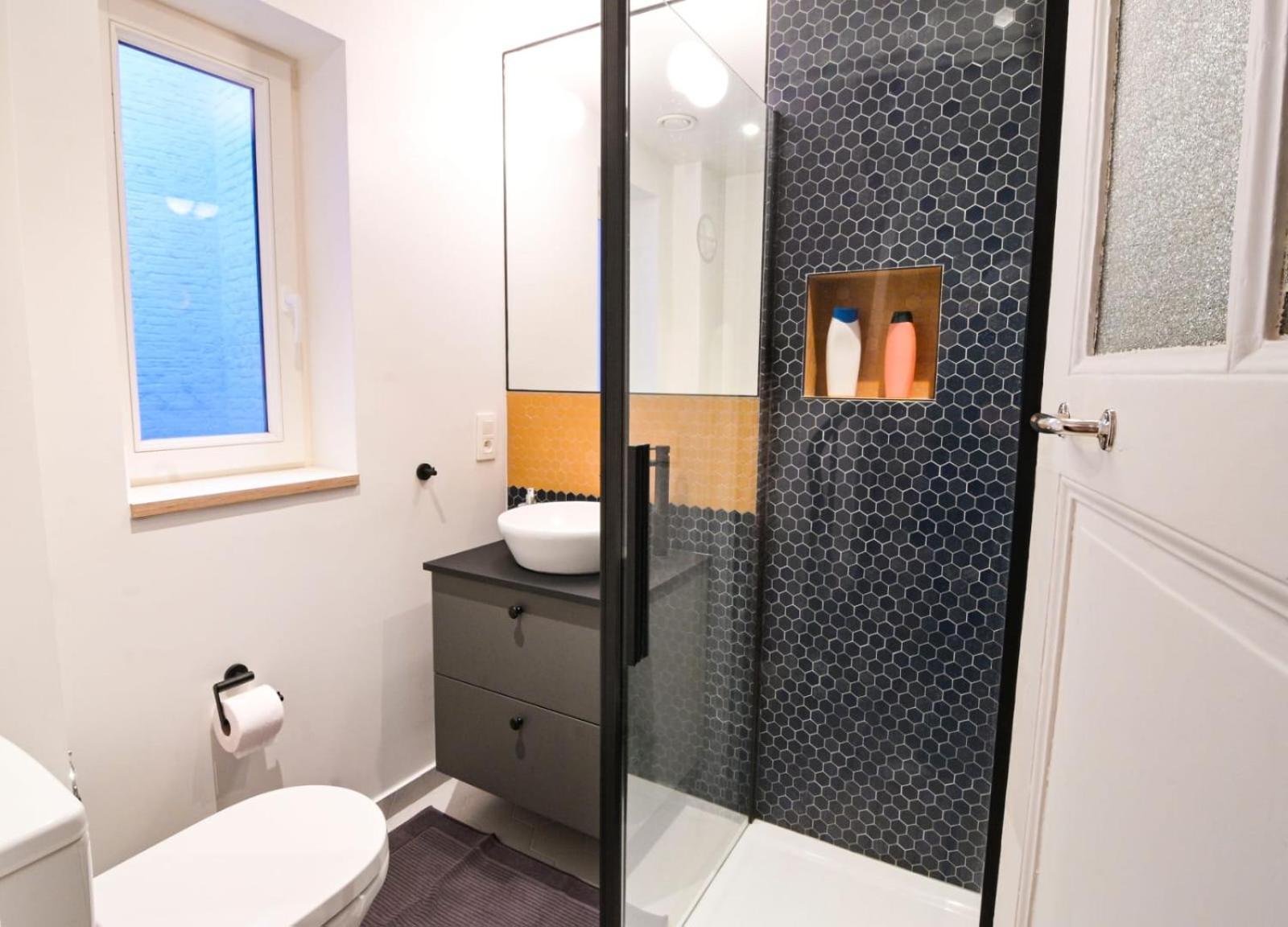 Cozy And Confortable Room Near Brussels Central Station エクステリア 写真